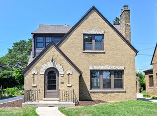 317 N 50th St, Milwaukee, WI 53208