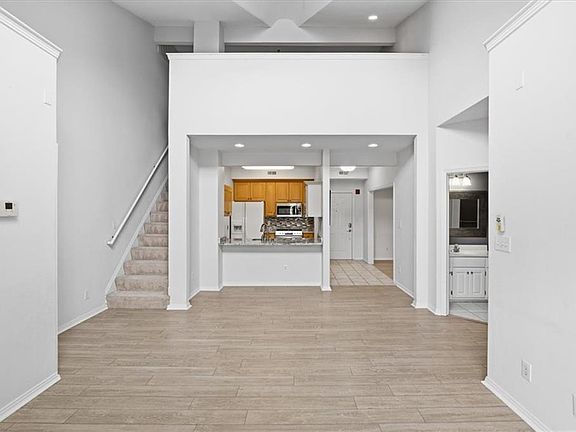 5th image of 2320 Sea Shell Rd APT 203