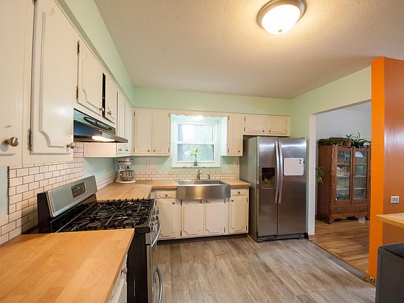 5th image of 985 Kennington Ave