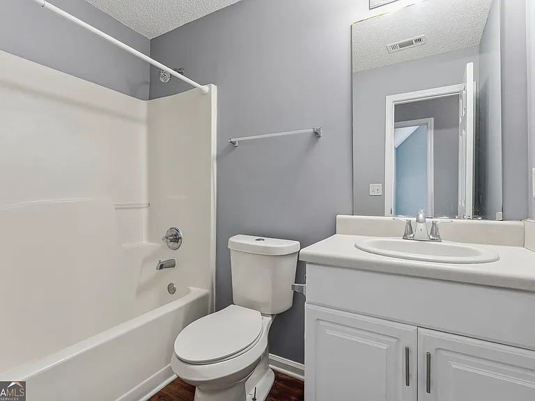 11925 Spring Lake Way — Photo 19