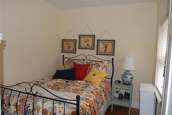 Rented by G. Laurie Cooper | media 9