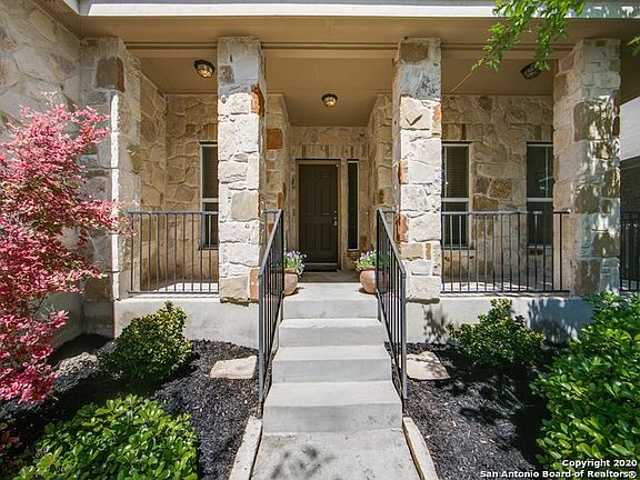 2nd image of 210 Kensington Dr
