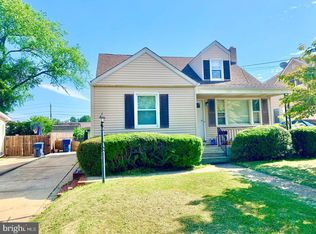 10 Gedney Rd, Lawrence Township, NJ 08648