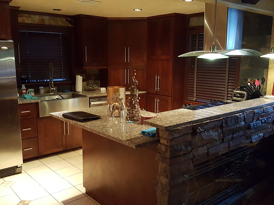 1st image of 1114 Cedar Ave