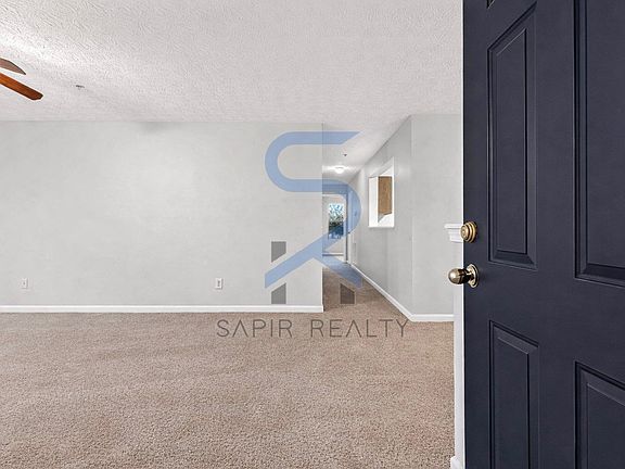 3rd image of 2104 Fairington Club Dr
