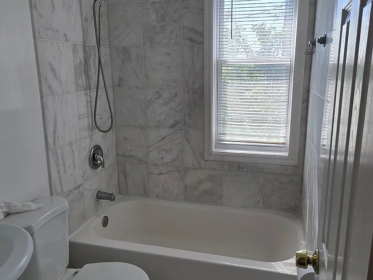 511 Seagull Ave — Photo 9