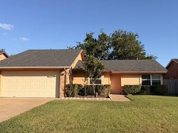 14215 Royal Hill Dr, Houston, TX 77083