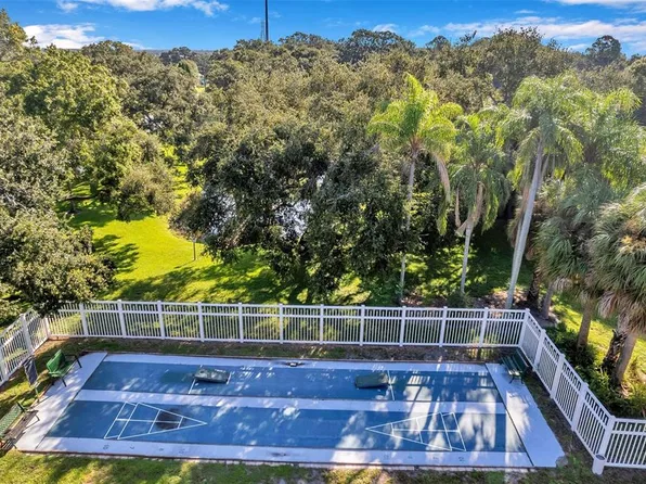 301 KENT PLACE, SAFETY HARBOR, FL 34695