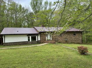 4050 Southside Rd, Southside, TN 37171