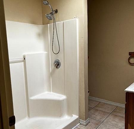 5th image of 7801 San Carlos Dr