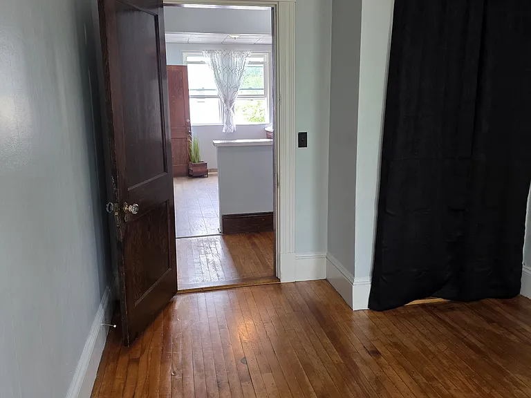 98 Wood St #3 — Photo 18