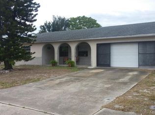 1086 Wild Holly Dr, Port Orange, FL 32129