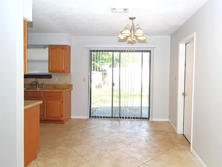 8224 Tempest Dr — Photo 4