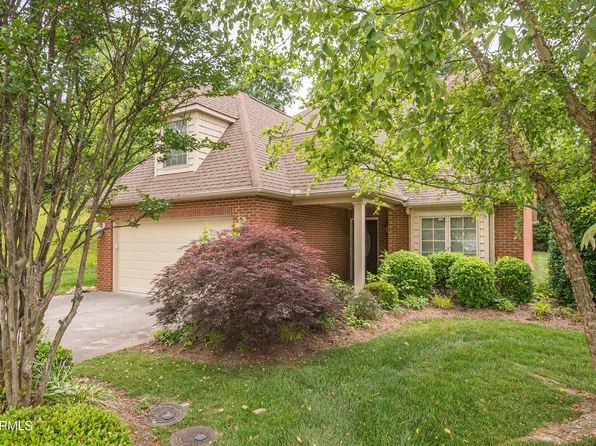 6114 Round Hill Ln, Knoxville, TN 37912