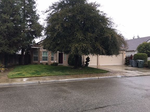2nd image of 2870 E Palisade Dr