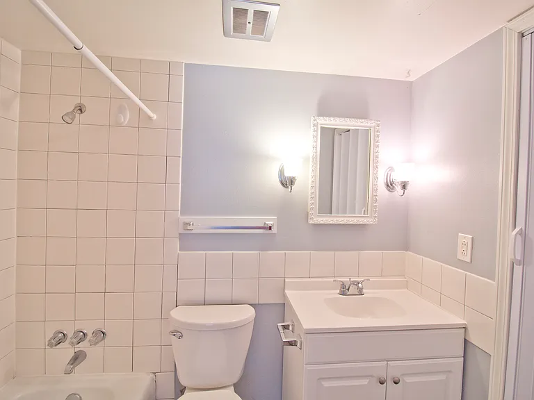 29 Devon Ct — Photo 17