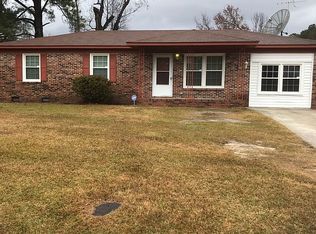 6328 Brussels Ct, Fayetteville, NC 28304