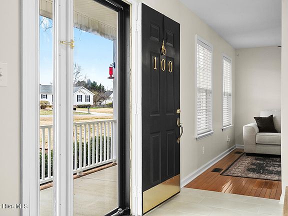 5th image of 100 Laurel Spring Drive