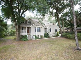 11530 River Country Dr, Riverview, FL 33569