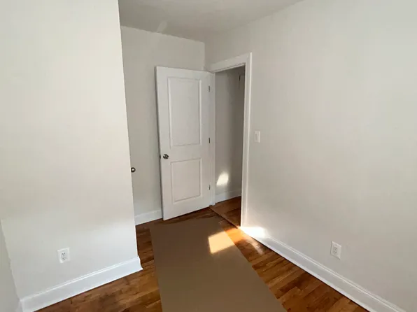 224-36 64th Ave, Oakland Gardens, NY