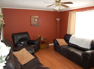 3112 S Walnut St, Yorktown, IN 47396