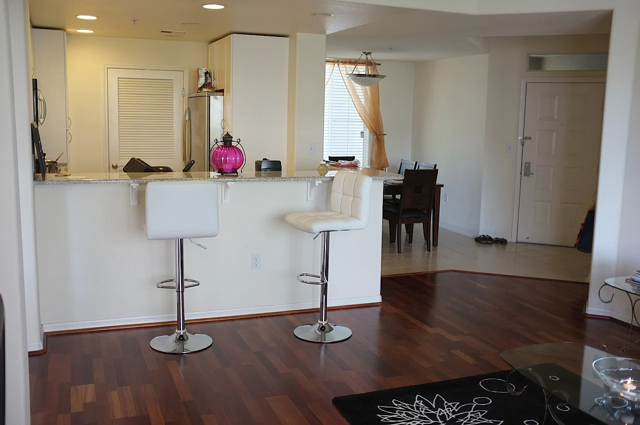 2 bed, 1148 sqft, $3,600 — Photo 3