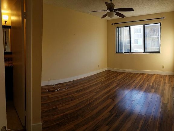 3rd image of 9244 W Atlantic Blvd #12