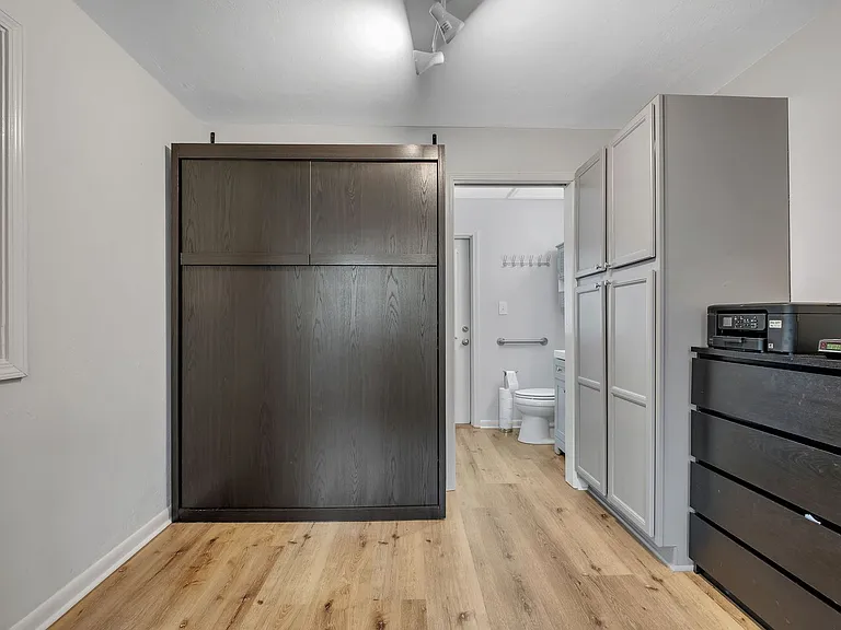 1603 Carruthers St #A — Photo 8