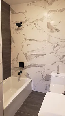 Rented by HFF Realty LLC | media 21
