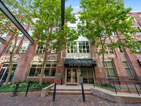 448 W Nationwide Blvd APT 404, Columbus, OH 43215