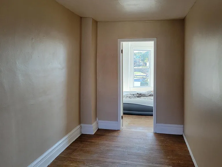 1823 W Linden St #2 — Photo 2