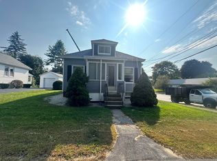 3 Frechette St, Lewiston, ME 04240