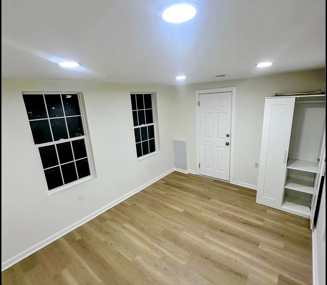 2 bed, 1200 sqft, $2,000 — Photo 4