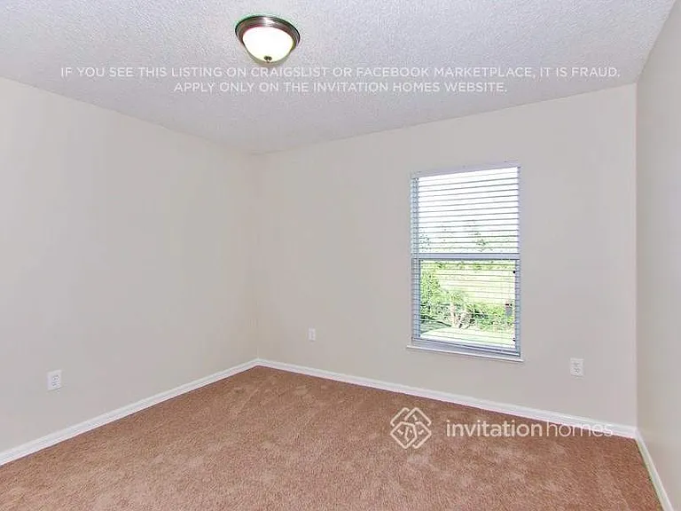 11806 Bentry St — Photo 15