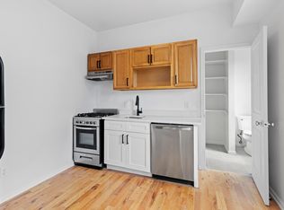 923 Elm St APT 3B, New Haven, CT 06511