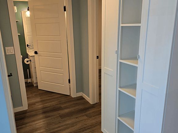 5th image of 545 Dale Blvd #219