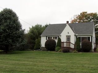 10906 Claridon Troy, Hamden, OH 44024