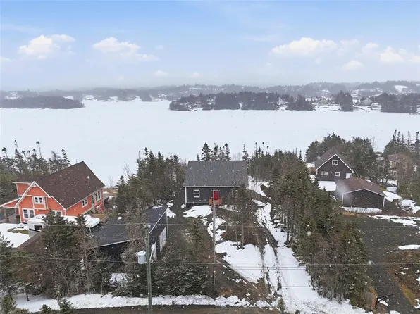 52 Little Goose Drive, Whitbourne, NL A0B3K0