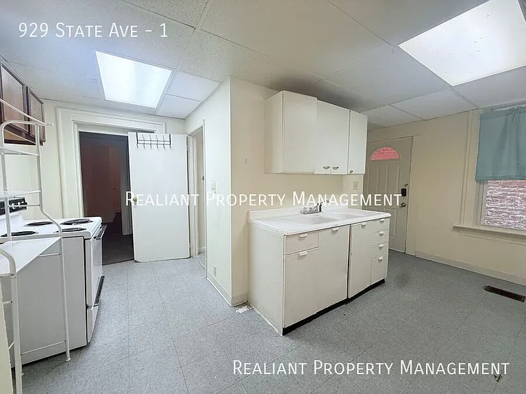929 State Ave #1 — Photo 3