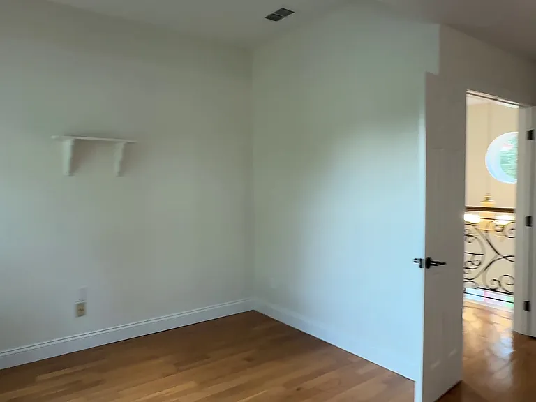 1254 Shelter Rock Rd — Photo 23