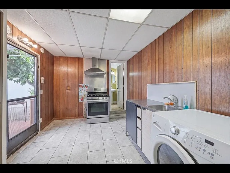 5554 Pal Mal Ave #B — Photo 4