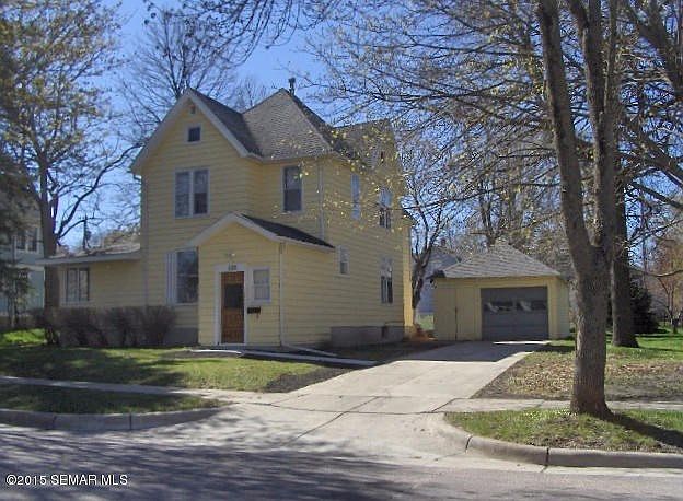 533 E VINE ST