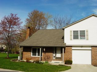 7421 Prairie Lake Dr, Indianapolis, IN 46256