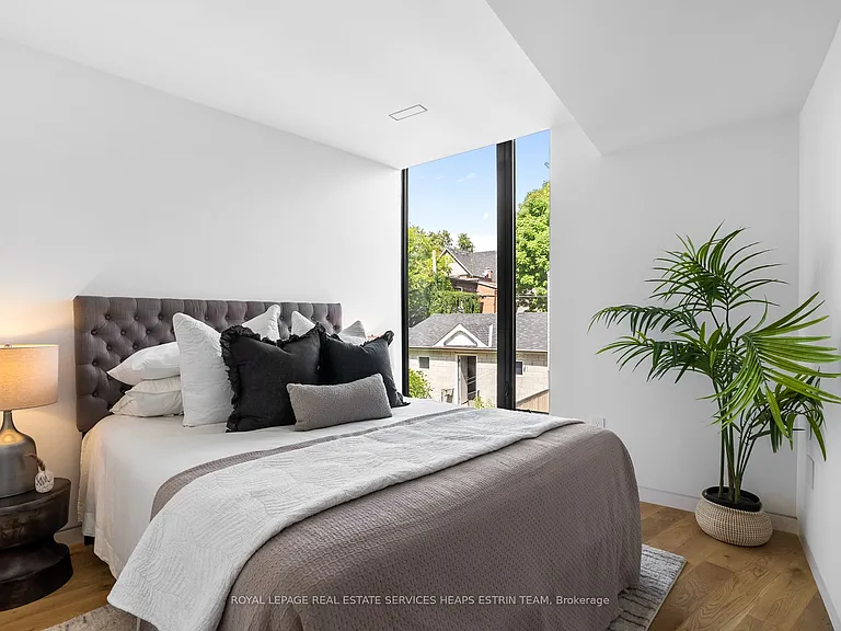 44 Foxley St — Photo 21