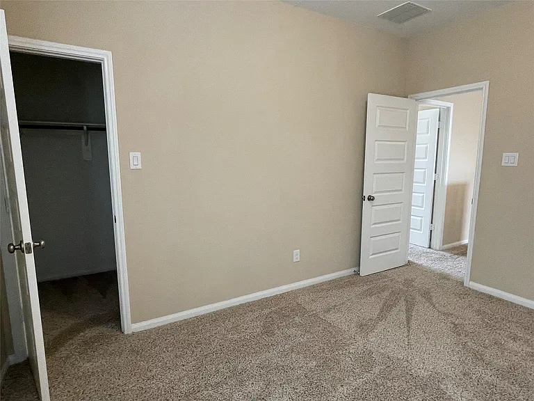 10418 Quiet Courtyard Rd — Photo 47