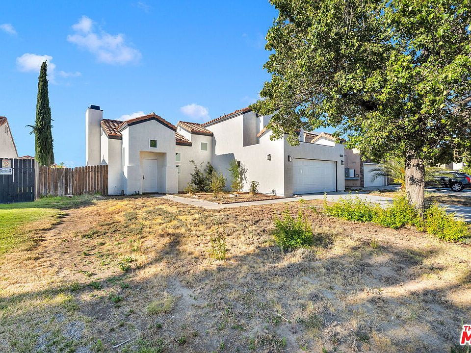 1st image of 3723 Hollowglen Dr