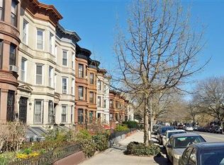 941 Saint Johns Pl, Brooklyn, NY 11213