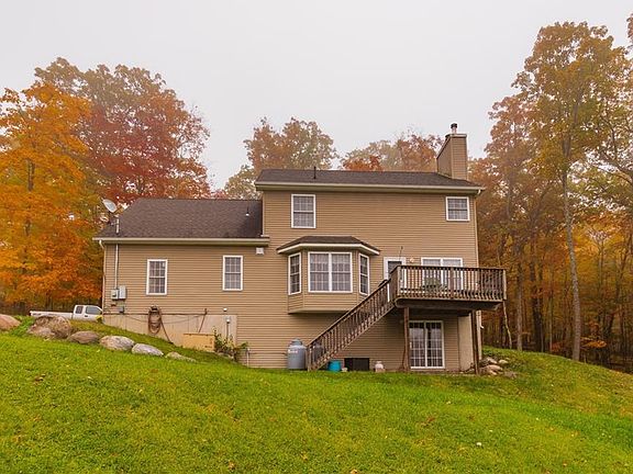 3rd image of 54 Cragsmoor Rd