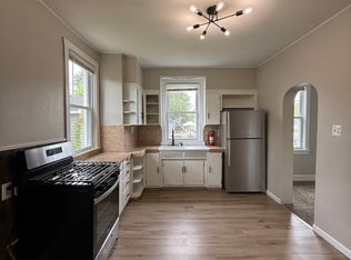 858 Market St #1, Gloucester City, NJ 08030