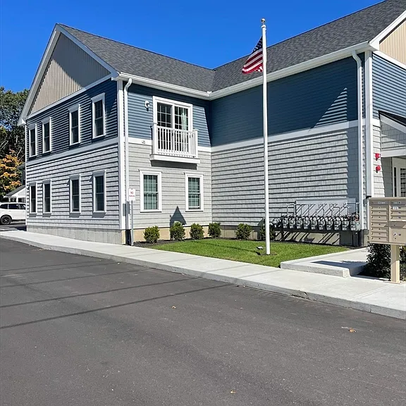 176 Wales St #4 — Photo 2